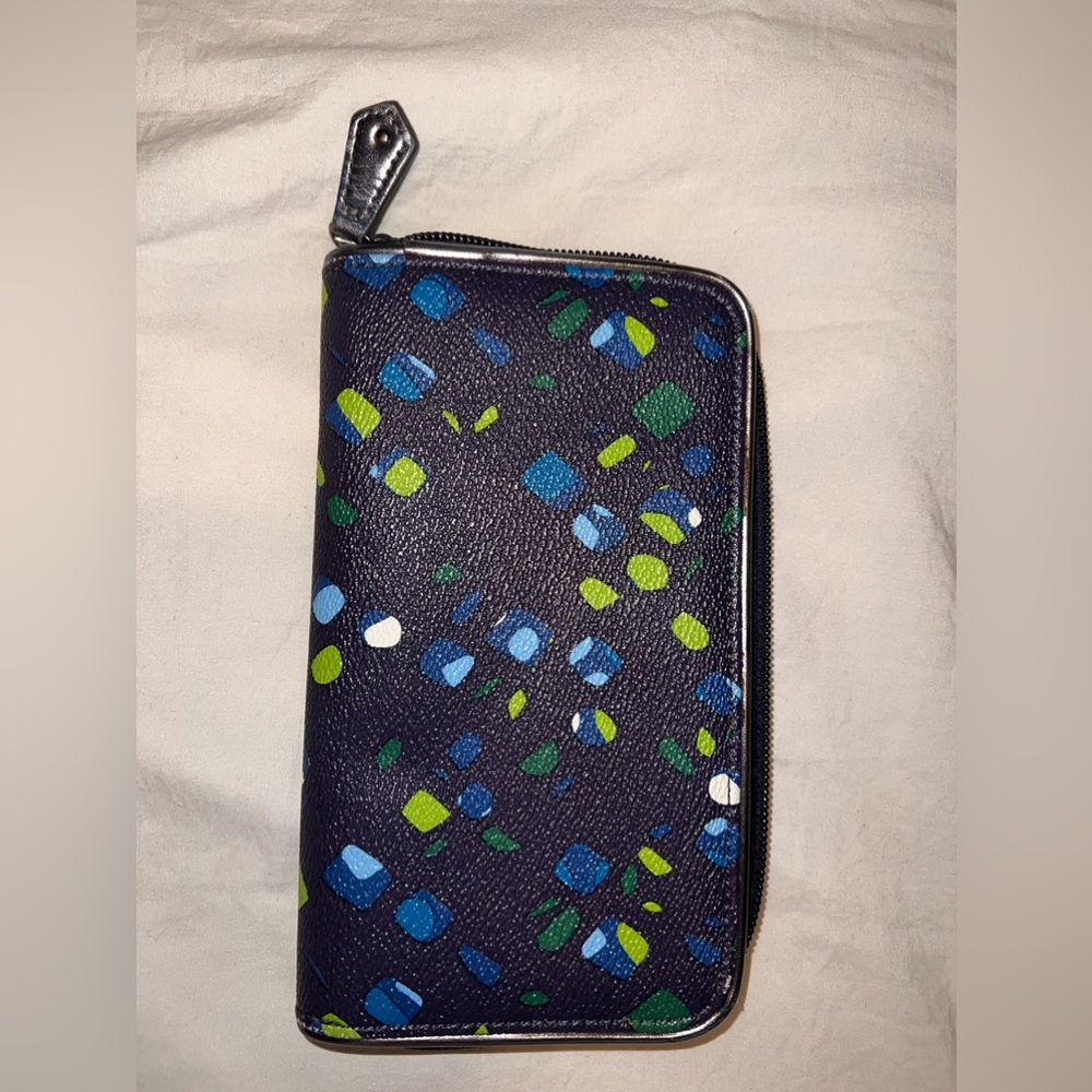 Vera Bradley Ink Spots Clutch Wallet